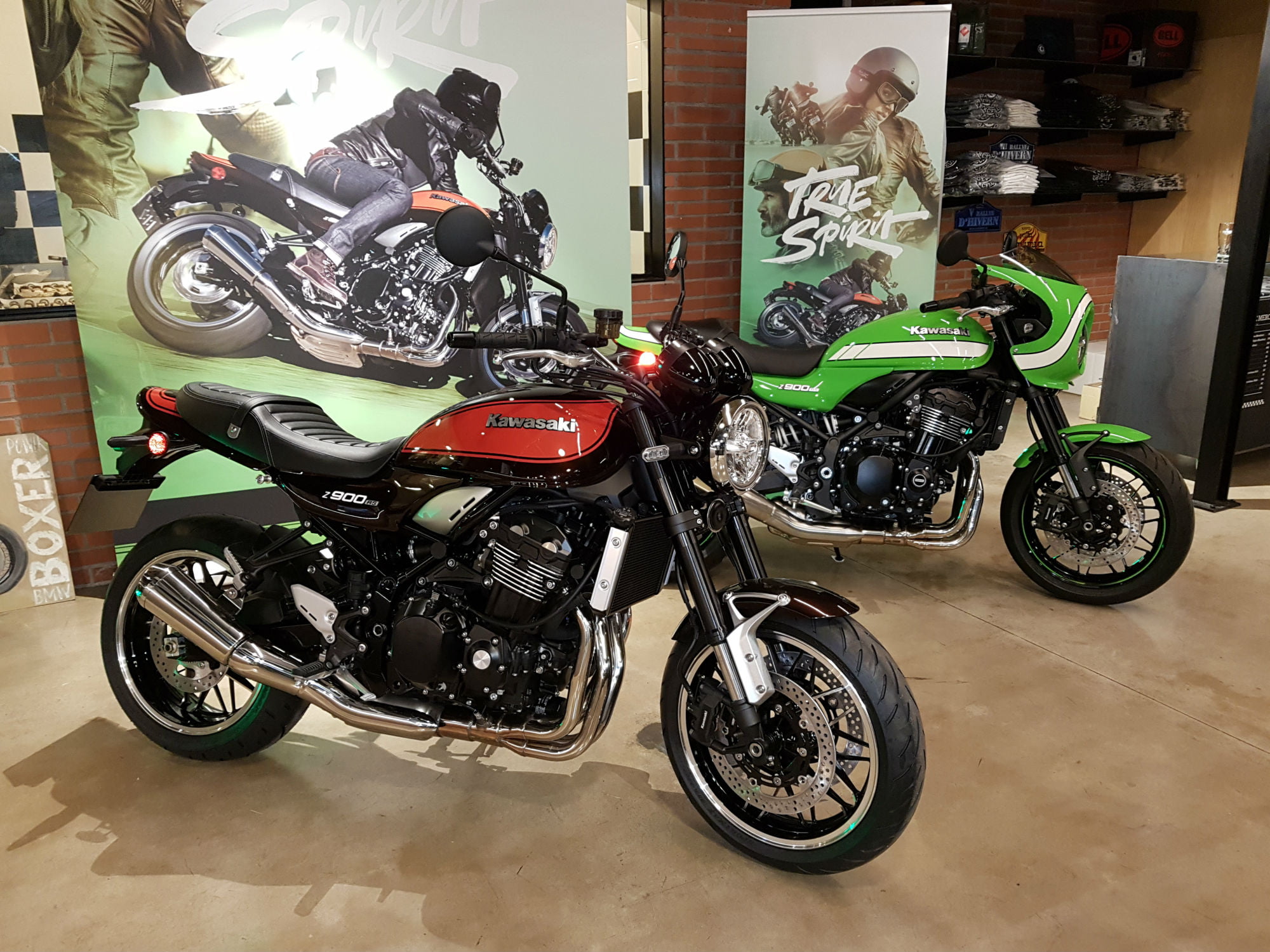 KAWASAKI Z900RS REVIEW – FIRST IMPRESSIONS - Smarty Business